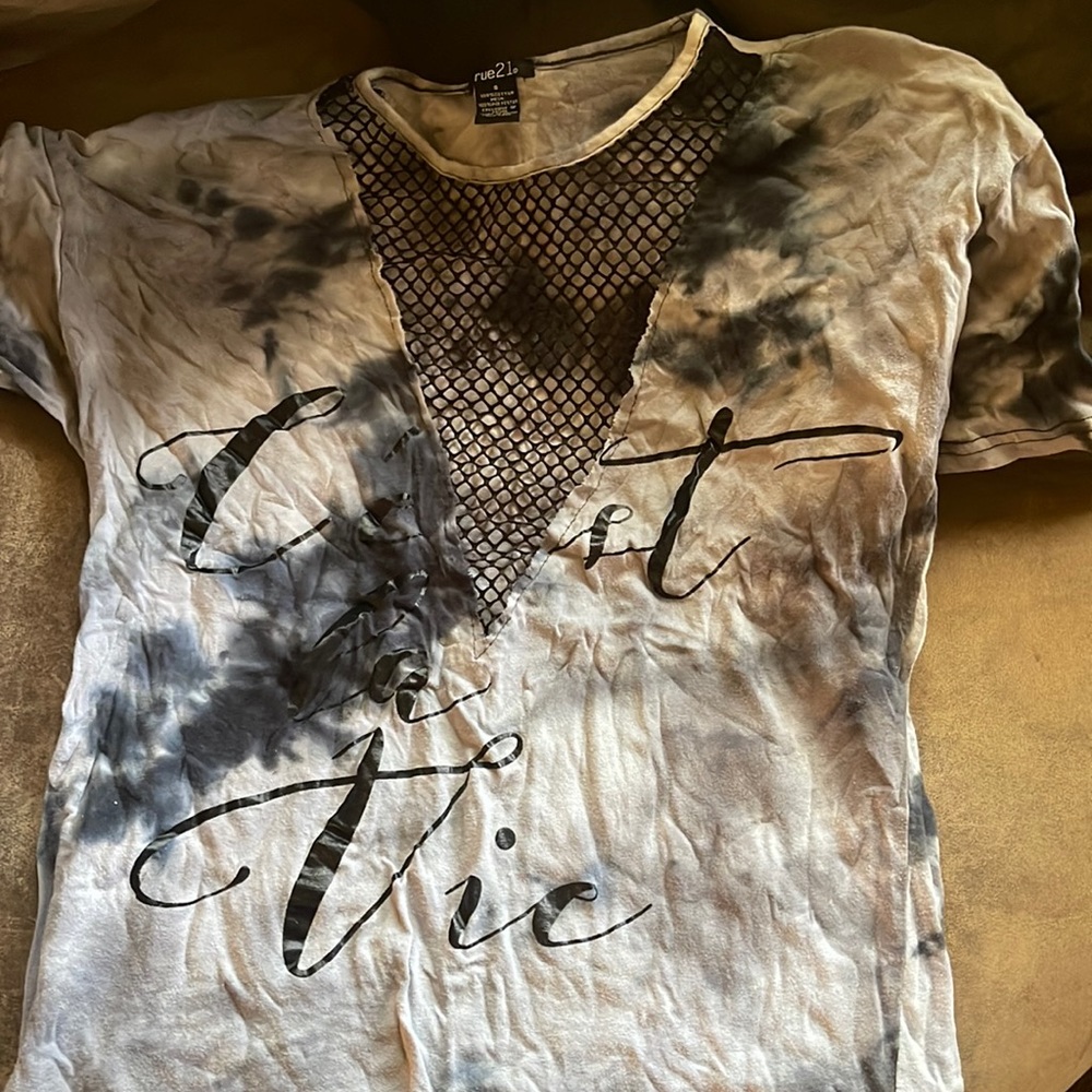 Black and grey v neck shirt